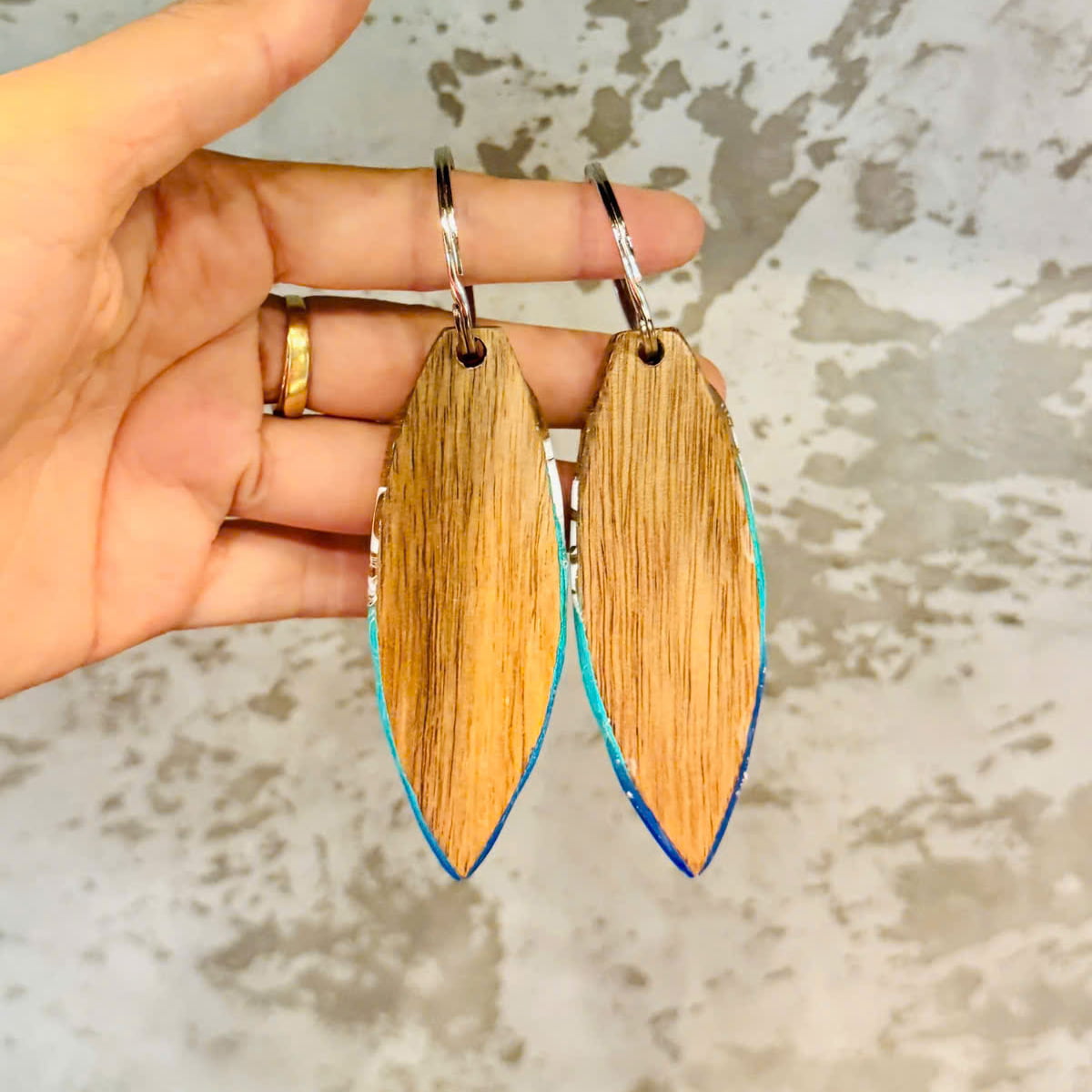 Surfboard Ocean Resin Keychain