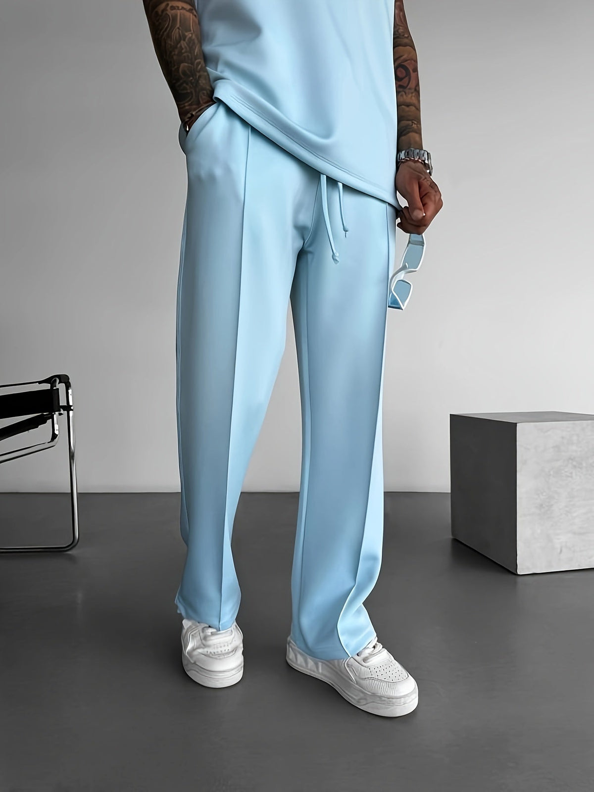 Holilto Pleated Trouser