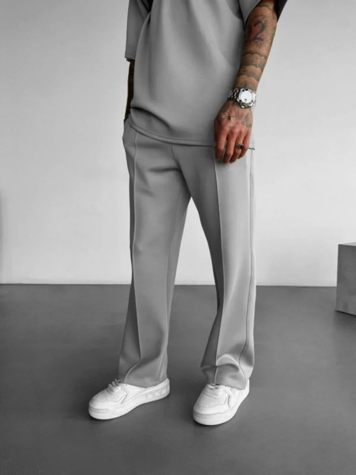 Holilto Pleated Trouser