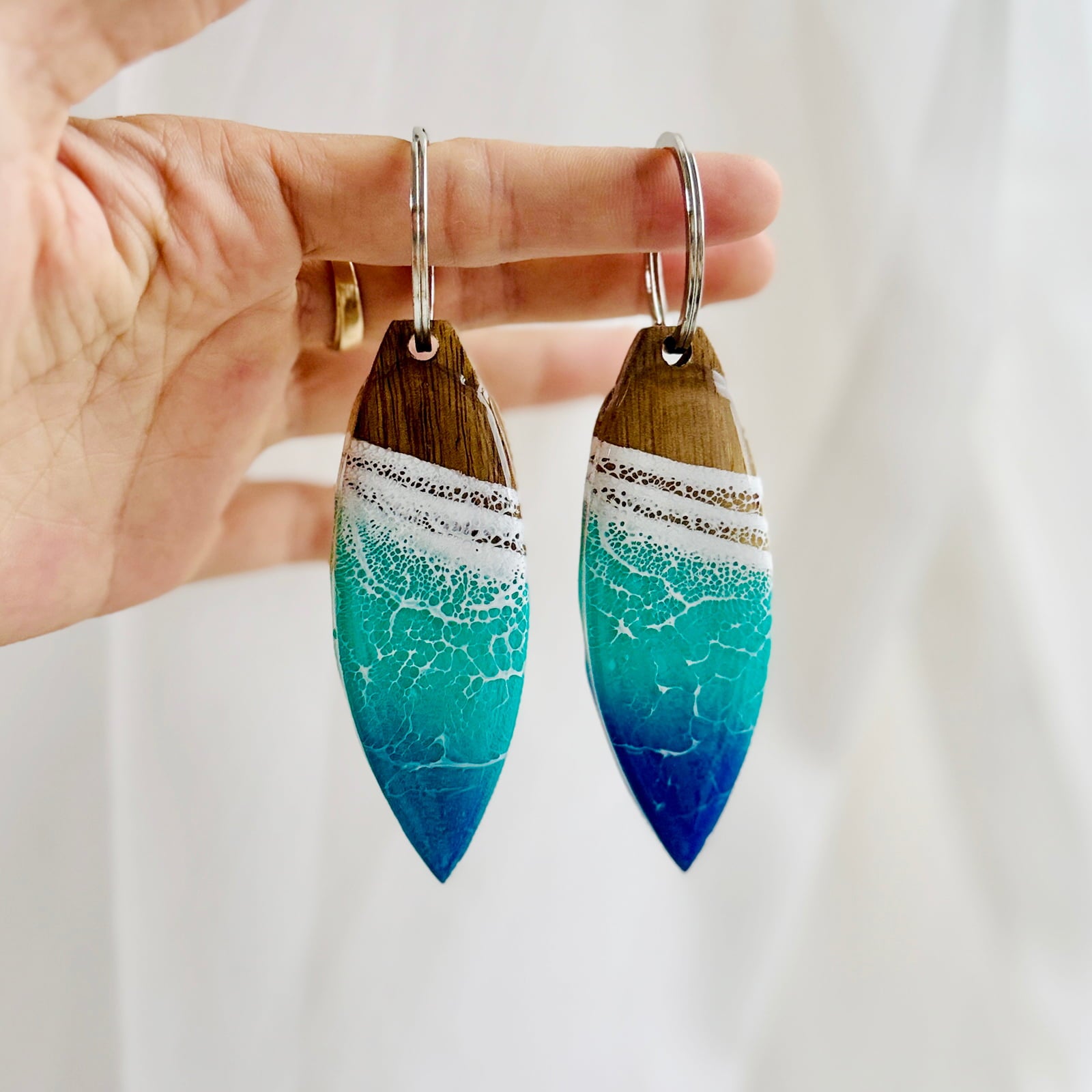 Surfboard Ocean Resin Keychain