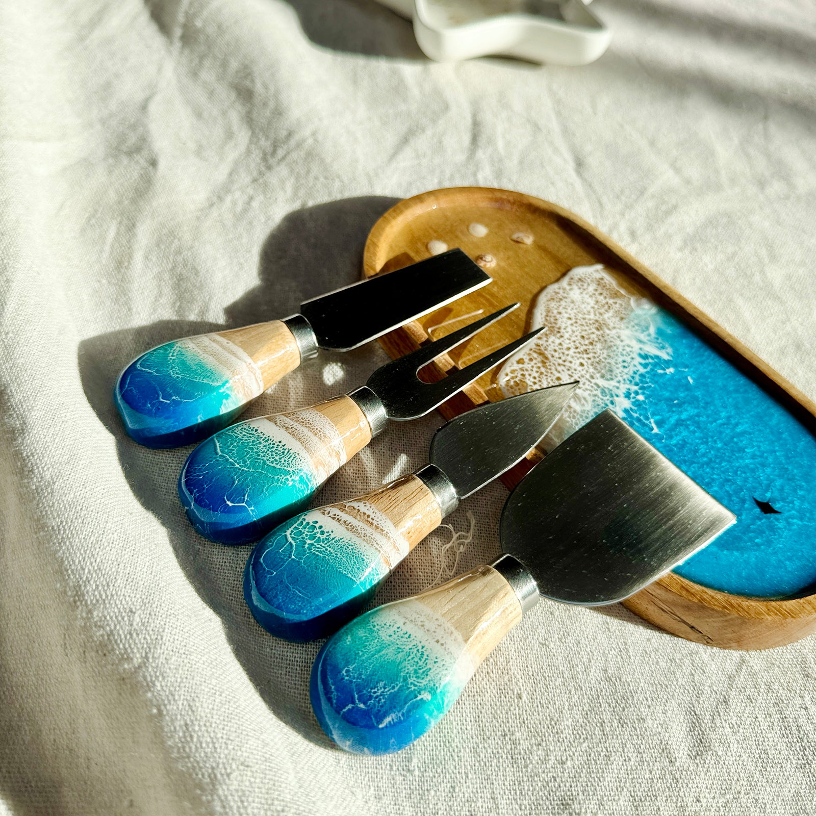 Ocean Resin Cheese Serving Set