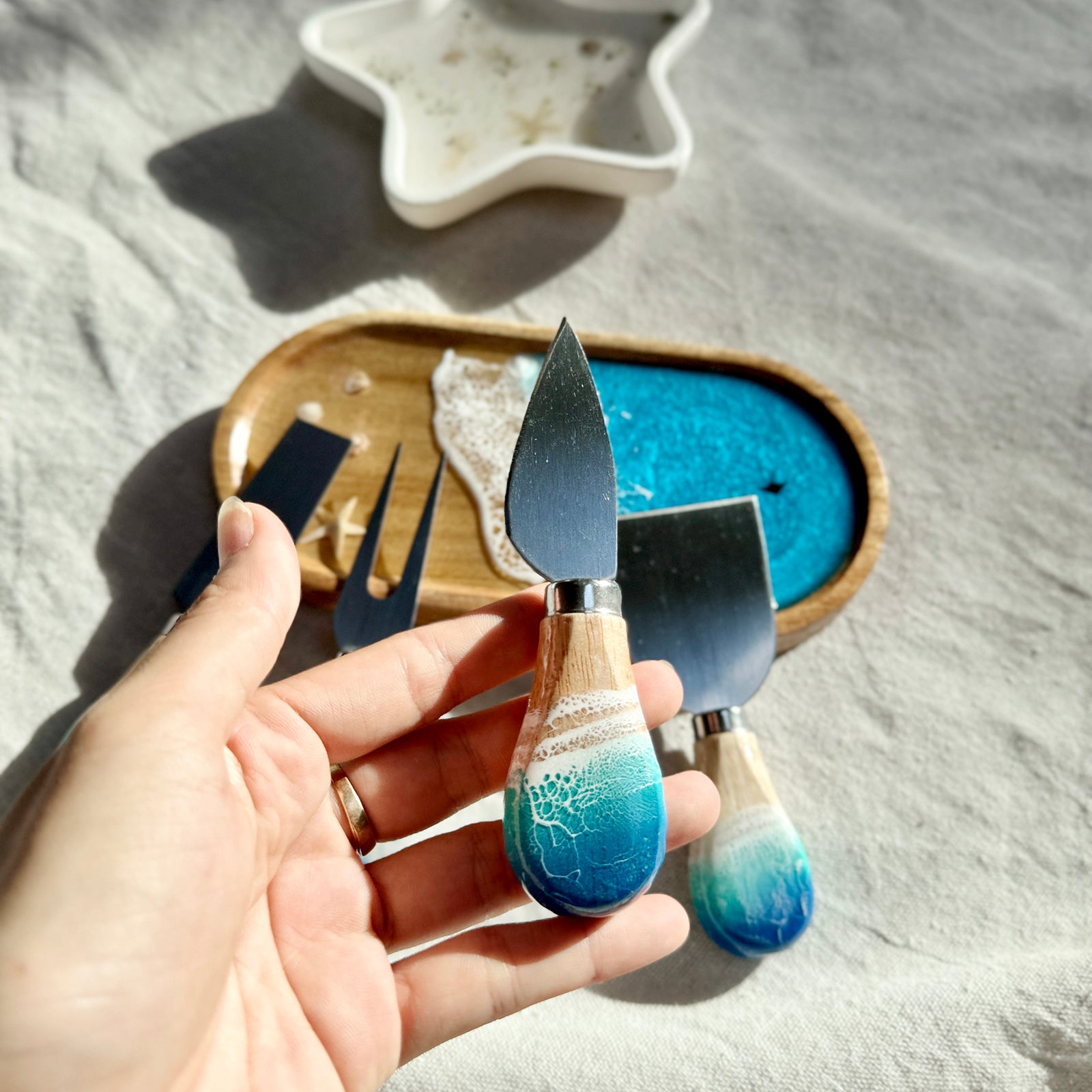 Ocean Resin Cheese Serving Set