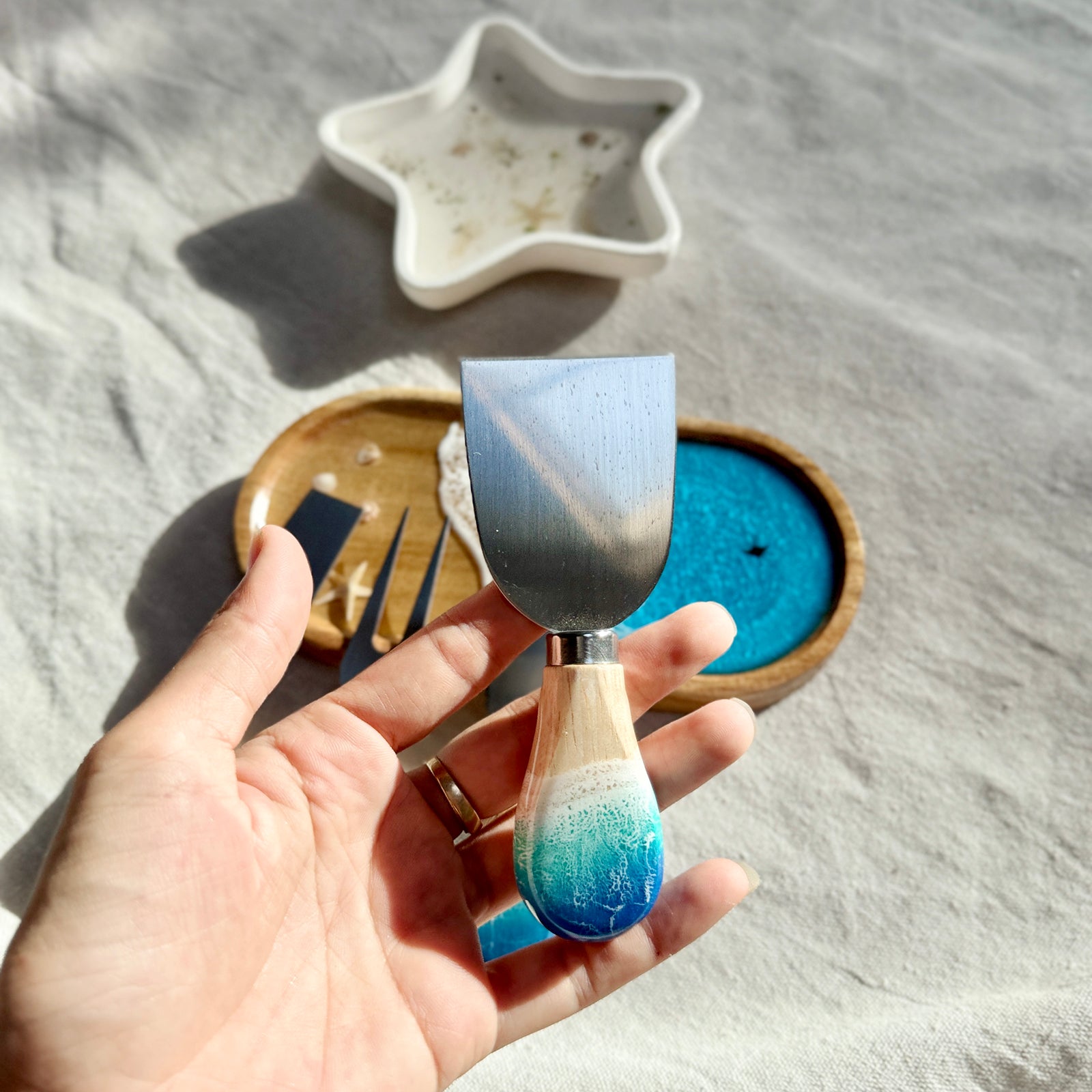 Ocean Resin Cheese Serving Set