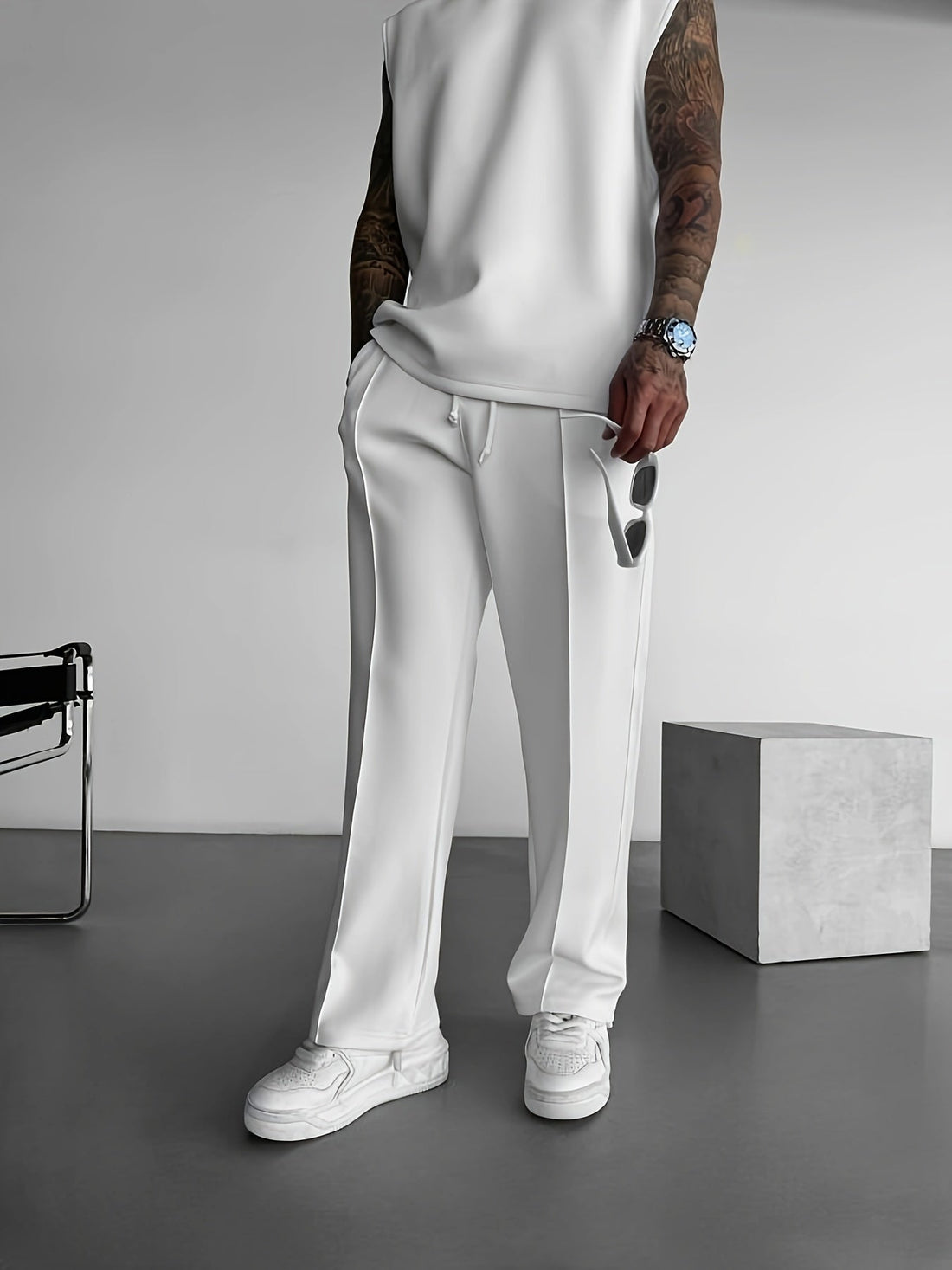 Holilto Pleated Trouser